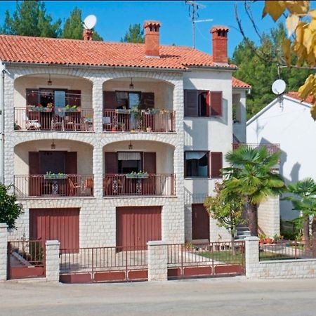 Mihaela Apartments Poreč Exteriör bild